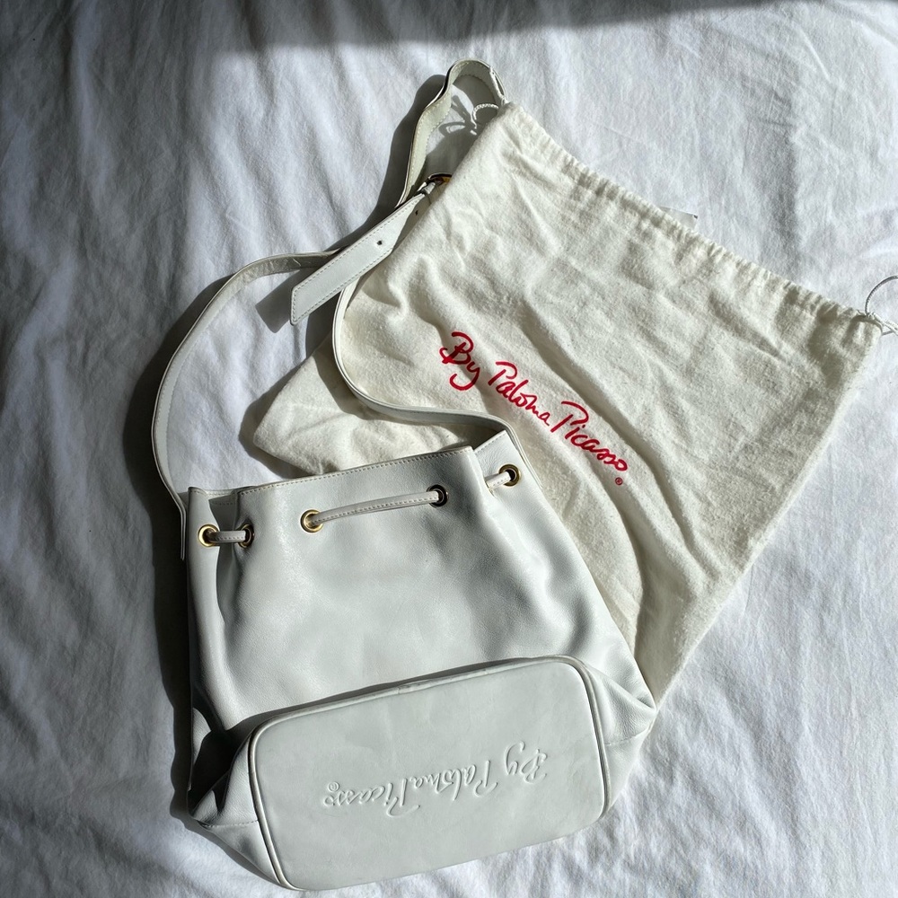 Paloma Piascco White Bucket Satchel (Vintage)